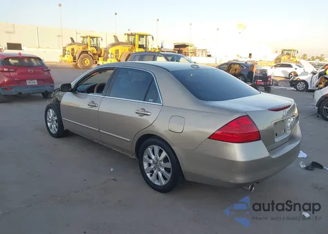 2006 Honda Accord 3.0 Ex from USA, damaged, VIN 1HGCM66556A049898